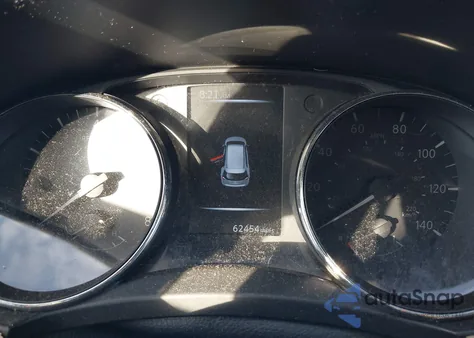 2017 Nissan Rogue Sl z USA, uszkodzony, nr VIN 5N1AT2MV8HC825741